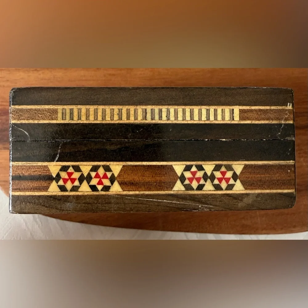 VTG Syrian Syria Trinket Jewelry Wooden Box Inlay Mosaic Geometric